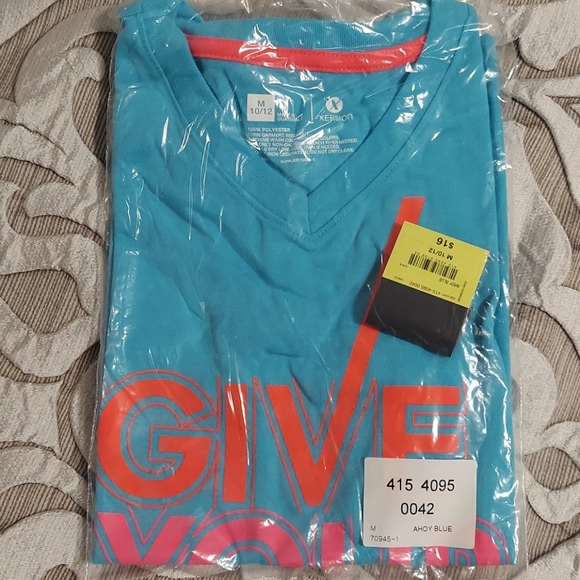 Shirt - Picture 2 of 2